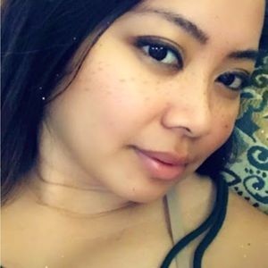 Meet your Posher, Abigail